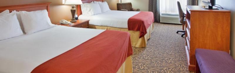 Holiday Inn Express Hotel & Suites Columbus By Ihg Exterior foto